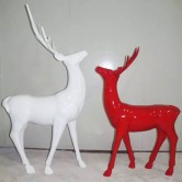 深圳金融公司定制玻璃钢动物雕塑鹿装饰美化公司