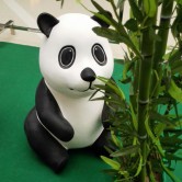 深圳商场定制玻璃钢动物雕塑熊猫装扮商场美陈