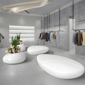 定制玻璃钢鹅卵石坐凳：景观与实用的完美融合