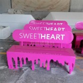 玻璃钢创意座椅：重塑空间的艺术载体